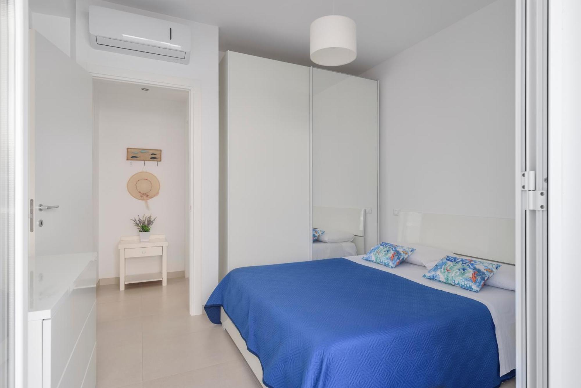 Dolcevitasuites - Modern 3 Bdr Villa In S. Lorenzo Рейтани Экстерьер фото
